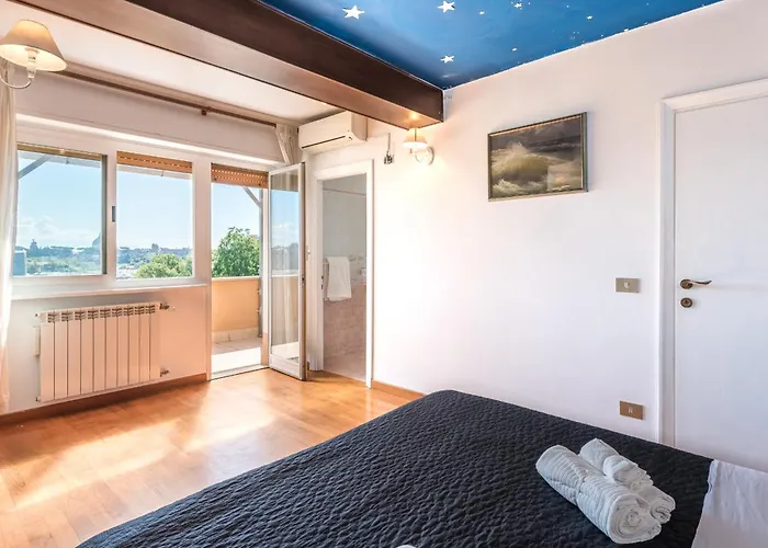 Vatican-metro A Panoramic Penthouse With Jacuzzi Appartamento Roma